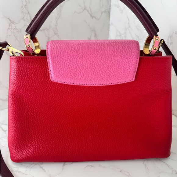 Beautiful Like New Louis Vuitton Capucines bag - Picture 15 of 16